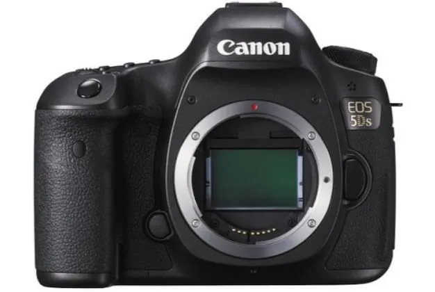 Canon EOS 5DS 50.6MP DSLR Camera